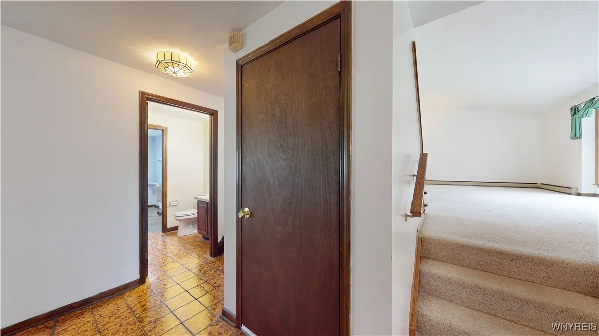 71 Pin Oak Circle, Grand Island, New York 14072, Grand Island, New York 14072, 5 Bedrooms Bedrooms, 10 Rooms Rooms,2 BathroomsBathrooms,Residential,Closed,71 Pin Oak Circle, Grand Island, New York 14072,0,B1577166