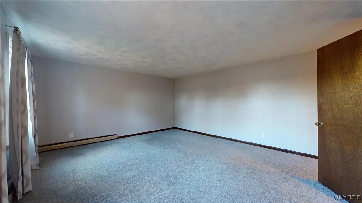 71 Pin Oak Circle, Grand Island, New York 14072, Grand Island, New York 14072, 5 Bedrooms Bedrooms, 10 Rooms Rooms,2 BathroomsBathrooms,Residential,Closed,71 Pin Oak Circle, Grand Island, New York 14072,0,B1577166