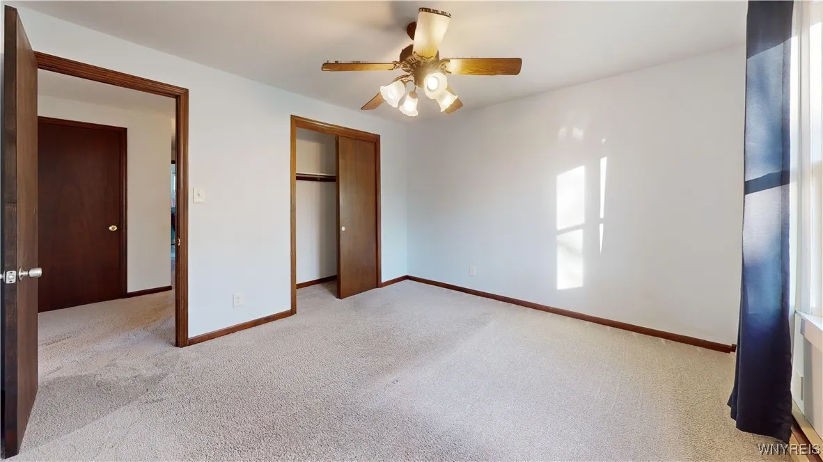 71 Pin Oak Circle, Grand Island, New York 14072, Grand Island, New York 14072, 5 Bedrooms Bedrooms, 10 Rooms Rooms,2 BathroomsBathrooms,Residential,Closed,71 Pin Oak Circle, Grand Island, New York 14072,0,B1577166