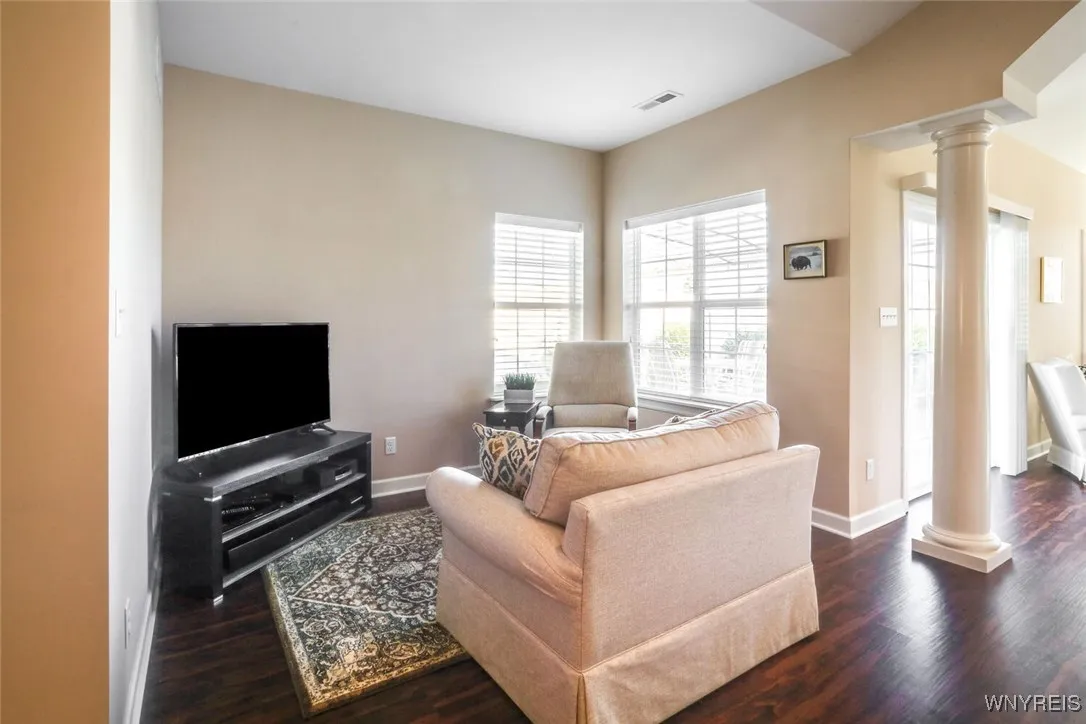 TV Nook or Dining Area