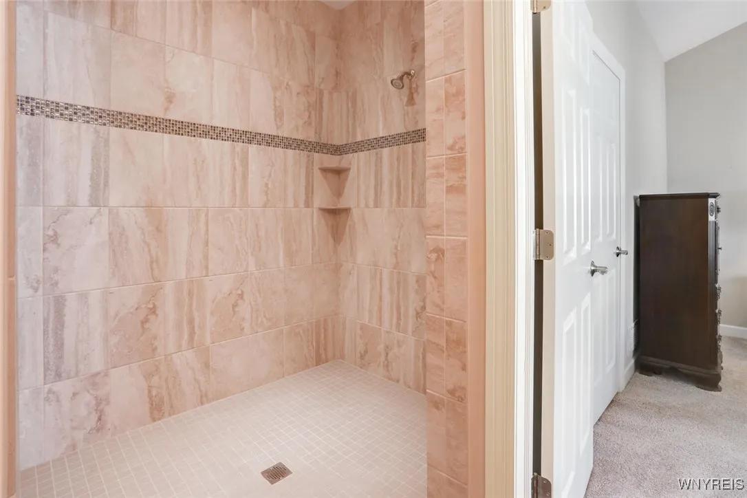 Walk-in shower, Primary Bath