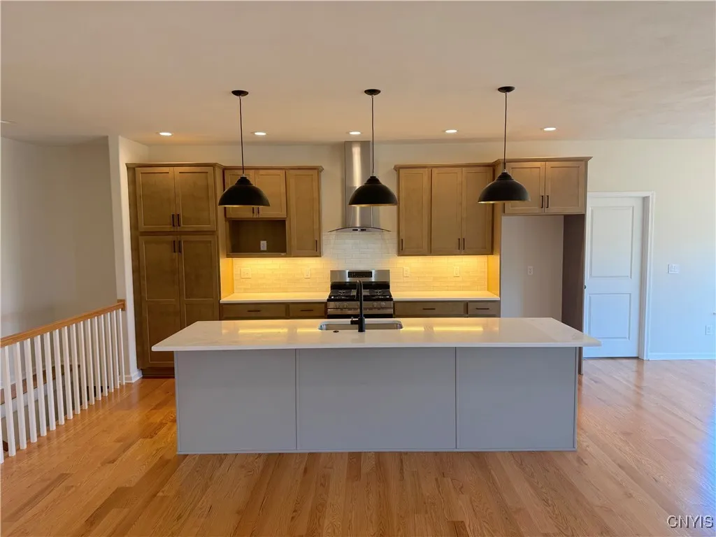 8538 Angus Path, Cicero, New York 13039, Cicero, New York 13039, 3 Bedrooms Bedrooms, 6 Rooms Rooms,2 BathroomsBathrooms,Residential,Closed,8538 Angus Path, Cicero, New York 13039,0,S1577320