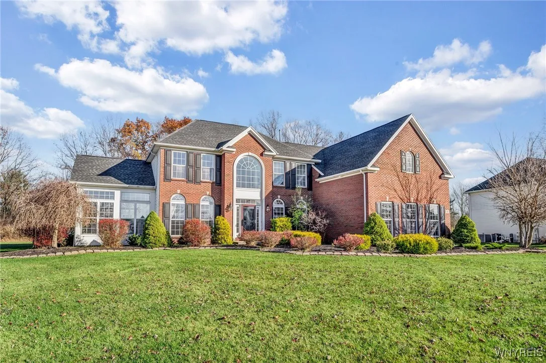 80 Graystone Lane, Orchard Park, New York 14127, Orchard Park, New York 14127, 4 Bedrooms Bedrooms, 14 Rooms Rooms,2 BathroomsBathrooms,Residential,Closed,80 Graystone Lane, Orchard Park, New York 14127,0,B1577056