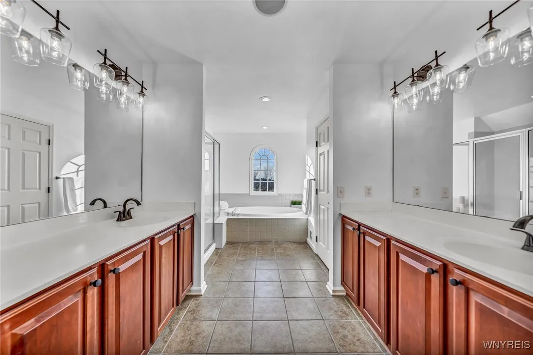 80 Graystone Lane, Orchard Park, New York 14127, Orchard Park, New York 14127, 4 Bedrooms Bedrooms, 14 Rooms Rooms,2 BathroomsBathrooms,Residential,Closed,80 Graystone Lane, Orchard Park, New York 14127,0,B1577056