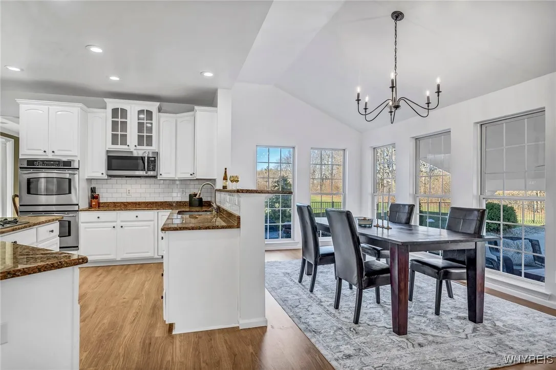 80 Graystone Lane, Orchard Park, New York 14127, Orchard Park, New York 14127, 4 Bedrooms Bedrooms, 14 Rooms Rooms,2 BathroomsBathrooms,Residential,Closed,80 Graystone Lane, Orchard Park, New York 14127,0,B1577056