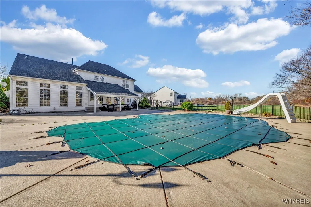 80 Graystone Lane, Orchard Park, New York 14127, Orchard Park, New York 14127, 4 Bedrooms Bedrooms, 14 Rooms Rooms,2 BathroomsBathrooms,Residential,Closed,80 Graystone Lane, Orchard Park, New York 14127,0,B1577056