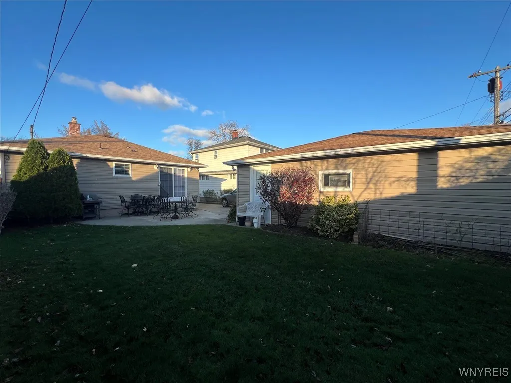 249 Abbington Avenue, Tonawanda-town, New York 142, Tonawanda, New York 14223, 3 Bedrooms Bedrooms, 6 Rooms Rooms,2 BathroomsBathrooms,Residential,Closed,249 Abbington Avenue, Tonawanda-town, New York 142,0,B1577385
