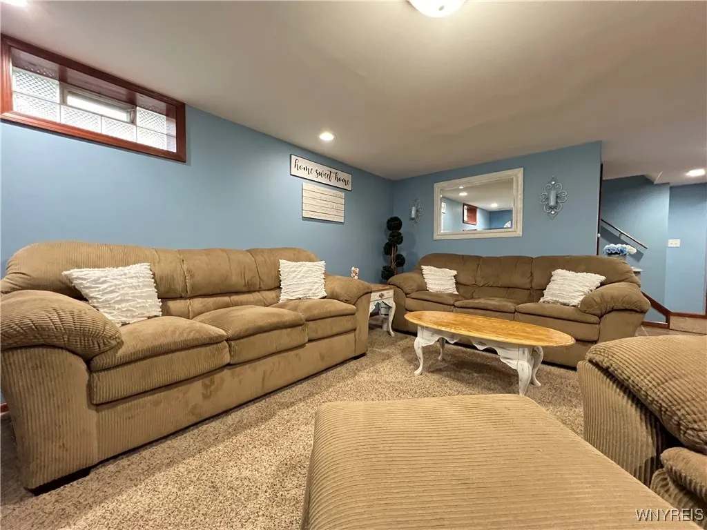 249 Abbington Avenue, Tonawanda-town, New York 142, Tonawanda, New York 14223, 3 Bedrooms Bedrooms, 6 Rooms Rooms,2 BathroomsBathrooms,Residential,Closed,249 Abbington Avenue, Tonawanda-town, New York 142,0,B1577385