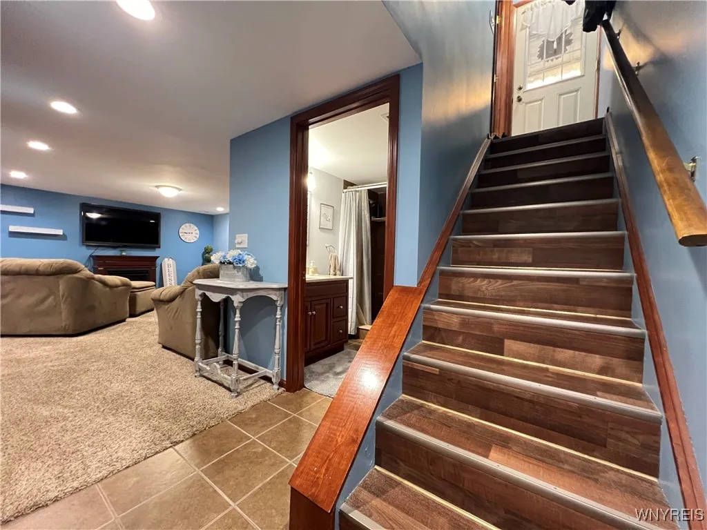 249 Abbington Avenue, Tonawanda-town, New York 142, Tonawanda, New York 14223, 3 Bedrooms Bedrooms, 6 Rooms Rooms,2 BathroomsBathrooms,Residential,Closed,249 Abbington Avenue, Tonawanda-town, New York 142,0,B1577385
