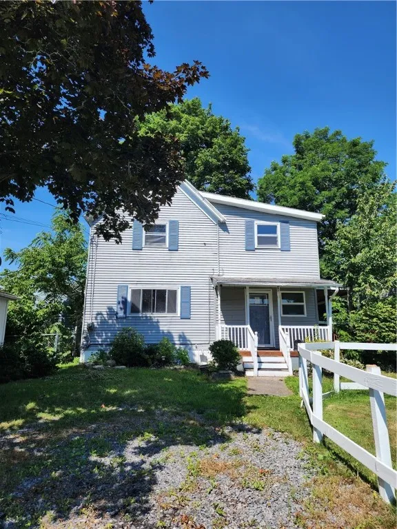 19 Grove Avenue, Auburn, New York 13021, Auburn, New York 13021, 3 Bedrooms Bedrooms, 8 Rooms Rooms,1 BathroomBathrooms,Residential,For Sale,19 Grove Avenue, Auburn, New York 13021,R1577102