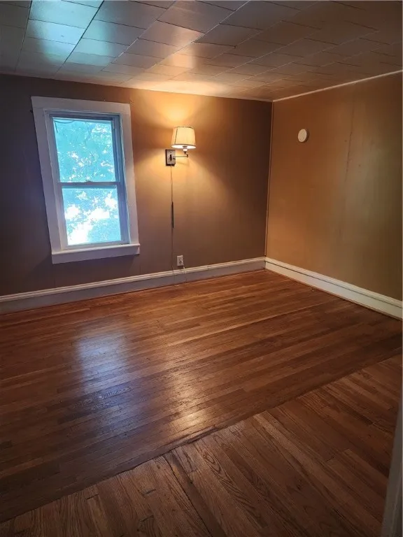 19 Grove Avenue, Auburn, New York 13021, Auburn, New York 13021, 3 Bedrooms Bedrooms, 8 Rooms Rooms,1 BathroomBathrooms,Residential,For Sale,19 Grove Avenue, Auburn, New York 13021,R1577102