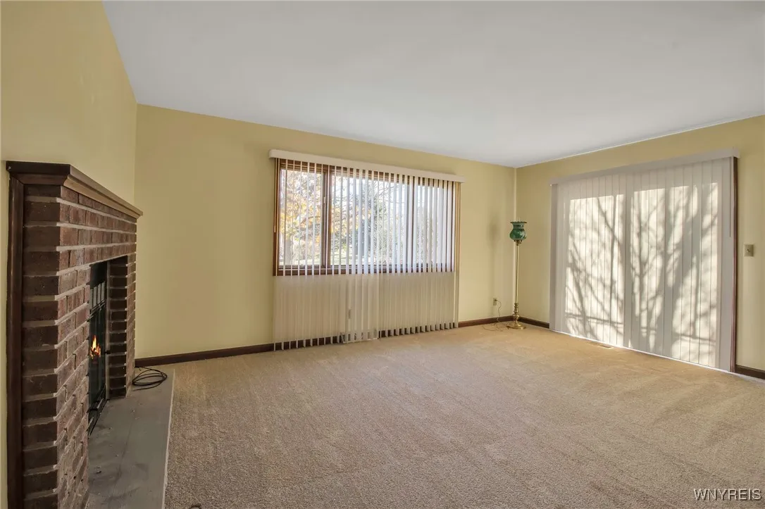 5861 Goodrich Road 3d, Clarence, New York 14032, Clarence, New York 14032, 2 Bedrooms Bedrooms, 10 Rooms Rooms,2 BathroomsBathrooms,Residential,Closed,5861 Goodrich Road 3d, Clarence, New York 14032,0,B1577516