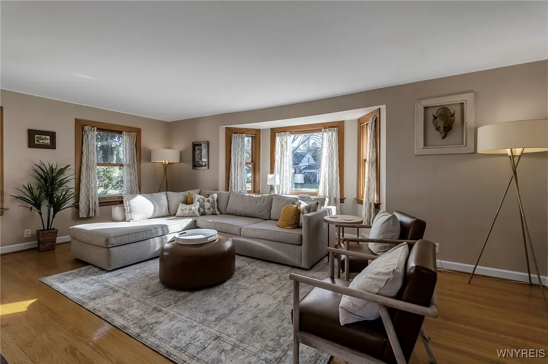 310 Parkdale Avenue, Aurora, New York 14052, Aurora, New York 14052, 3 Bedrooms Bedrooms, 8 Rooms Rooms,2 BathroomsBathrooms,Residential,Closed,310 Parkdale Avenue, Aurora, New York 14052,0,B1577669