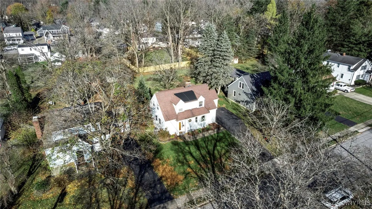 310 Parkdale Avenue, Aurora, New York 14052, Aurora, New York 14052, 3 Bedrooms Bedrooms, 8 Rooms Rooms,2 BathroomsBathrooms,Residential,Closed,310 Parkdale Avenue, Aurora, New York 14052,0,B1577669