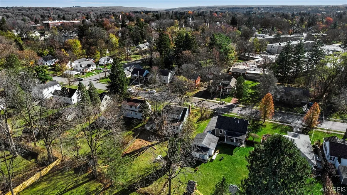 310 Parkdale Avenue, Aurora, New York 14052, Aurora, New York 14052, 3 Bedrooms Bedrooms, 8 Rooms Rooms,2 BathroomsBathrooms,Residential,Closed,310 Parkdale Avenue, Aurora, New York 14052,0,B1577669