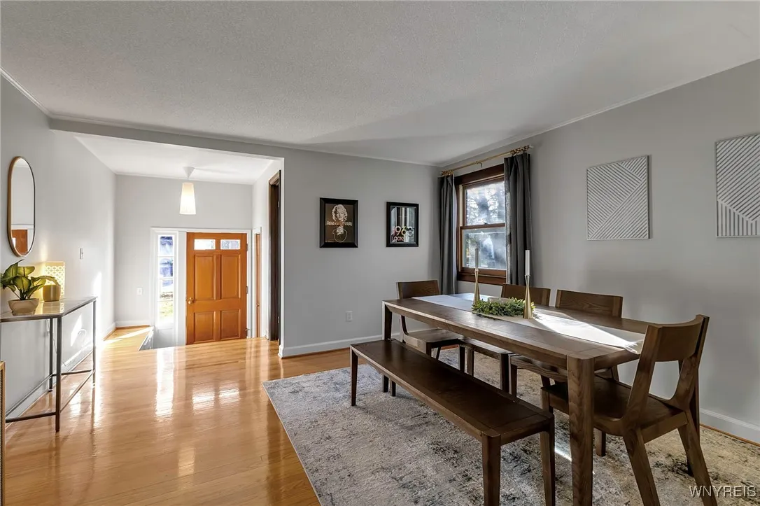 310 Parkdale Avenue, Aurora, New York 14052, Aurora, New York 14052, 3 Bedrooms Bedrooms, 8 Rooms Rooms,2 BathroomsBathrooms,Residential,Closed,310 Parkdale Avenue, Aurora, New York 14052,0,B1577669