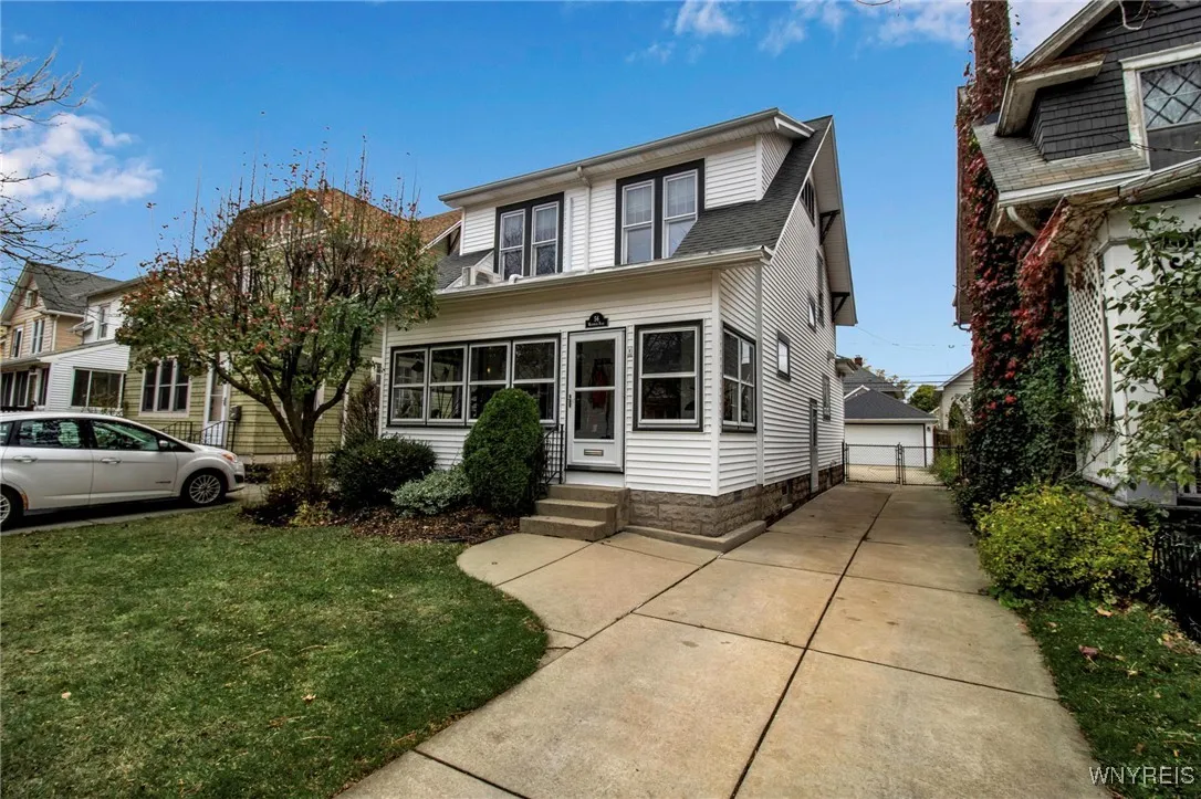 56 Wardman Road, Tonawanda-town, New York 14217, Tonawanda, New York 14217, 3 Bedrooms Bedrooms, 8 Rooms Rooms,1 BathroomBathrooms,Residential,Closed,56 Wardman Road, Tonawanda-town, New York 14217,0,B1577436