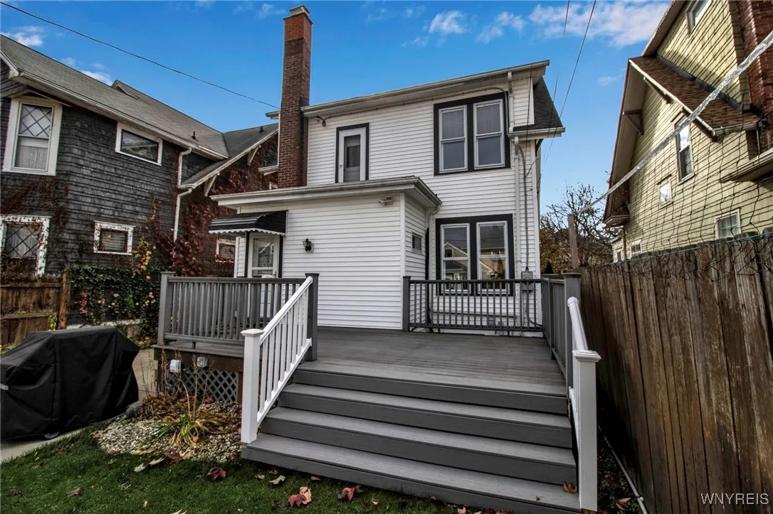 56 Wardman Road, Tonawanda-town, New York 14217, Tonawanda, New York 14217, 3 Bedrooms Bedrooms, 8 Rooms Rooms,1 BathroomBathrooms,Residential,Closed,56 Wardman Road, Tonawanda-town, New York 14217,0,B1577436