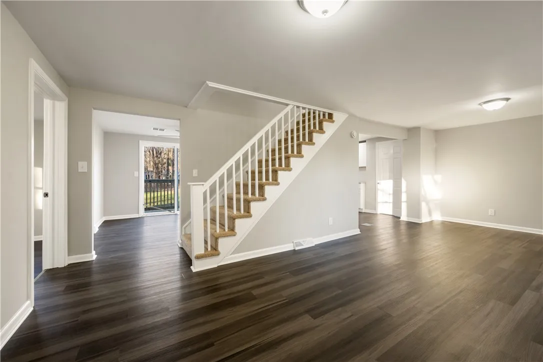 22 Gillespie Road, Volney, New York 13069, Volney, New York 13069, 4 Bedrooms Bedrooms, 7 Rooms Rooms,1 BathroomBathrooms,Residential,Closed,22 Gillespie Road, Volney, New York 13069,0,R1577739