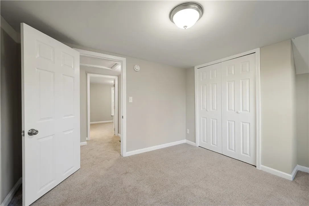 22 Gillespie Road, Volney, New York 13069, Volney, New York 13069, 4 Bedrooms Bedrooms, 7 Rooms Rooms,1 BathroomBathrooms,Residential,Closed,22 Gillespie Road, Volney, New York 13069,0,R1577739