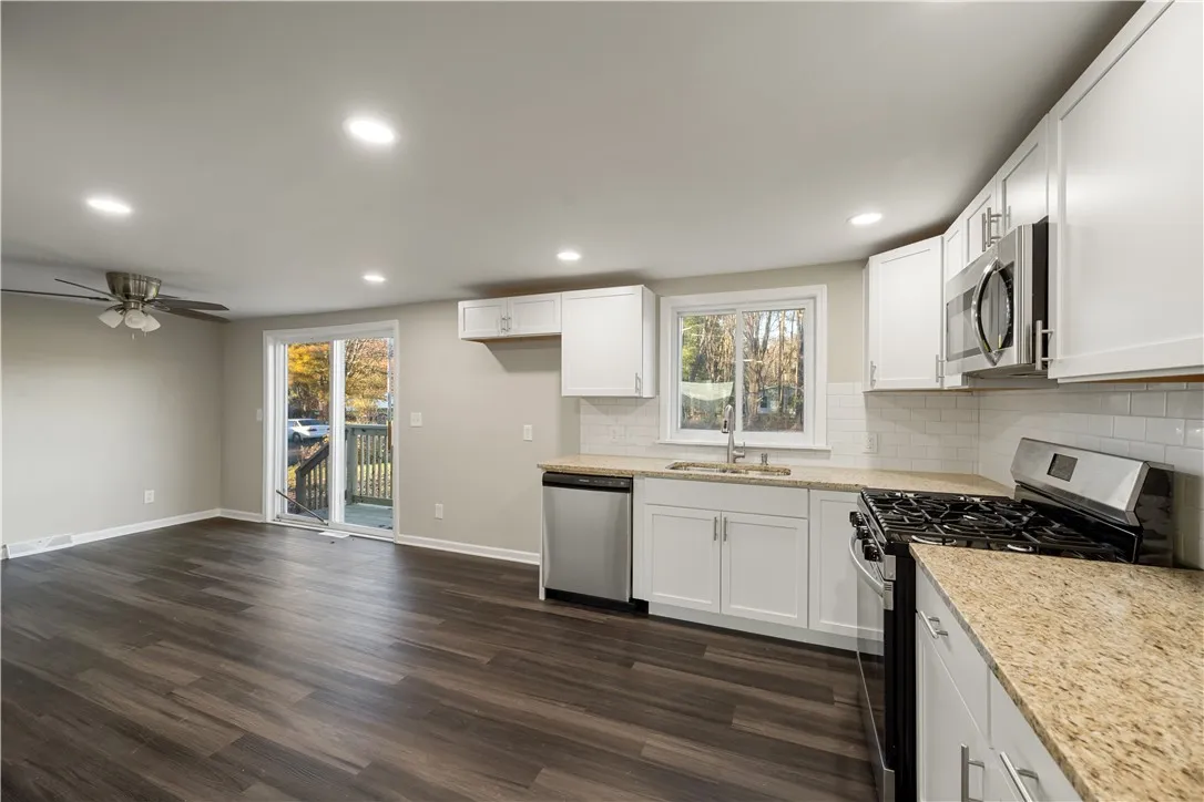 22 Gillespie Road, Volney, New York 13069, Volney, New York 13069, 4 Bedrooms Bedrooms, 7 Rooms Rooms,1 BathroomBathrooms,Residential,Closed,22 Gillespie Road, Volney, New York 13069,0,R1577739