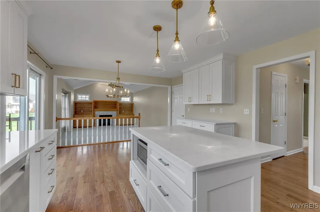 8618 Meadow Creek Court, Clarence, New York 14051, Clarence, New York 14051, 4 Bedrooms Bedrooms, 9 Rooms Rooms,2 BathroomsBathrooms,Residential,Closed,8618 Meadow Creek Court, Clarence, New York 14051,0,B1577729