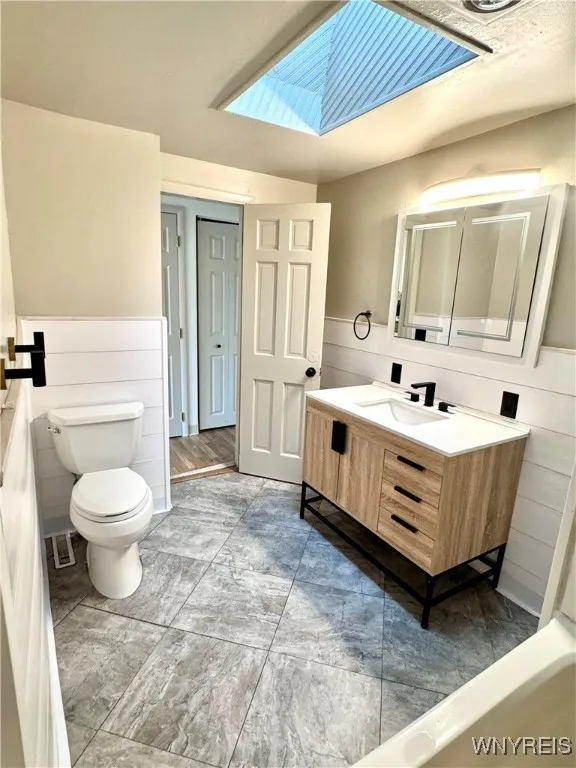 3852 Yale Avenue, Hamburg, New York 14075, Hamburg, New York 14075, 3 Bedrooms Bedrooms, 8 Rooms Rooms,1 BathroomBathrooms,Residential,Closed,3852 Yale Avenue, Hamburg, New York 14075,0,B1577904