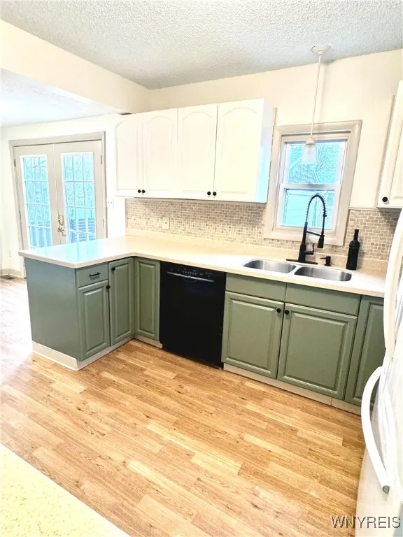 3852 Yale Avenue, Hamburg, New York 14075, Hamburg, New York 14075, 3 Bedrooms Bedrooms, 8 Rooms Rooms,1 BathroomBathrooms,Residential,Closed,3852 Yale Avenue, Hamburg, New York 14075,0,B1577904