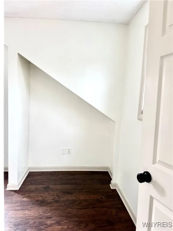 3852 Yale Avenue, Hamburg, New York 14075, Hamburg, New York 14075, 3 Bedrooms Bedrooms, 8 Rooms Rooms,1 BathroomBathrooms,Residential,Closed,3852 Yale Avenue, Hamburg, New York 14075,0,B1577904