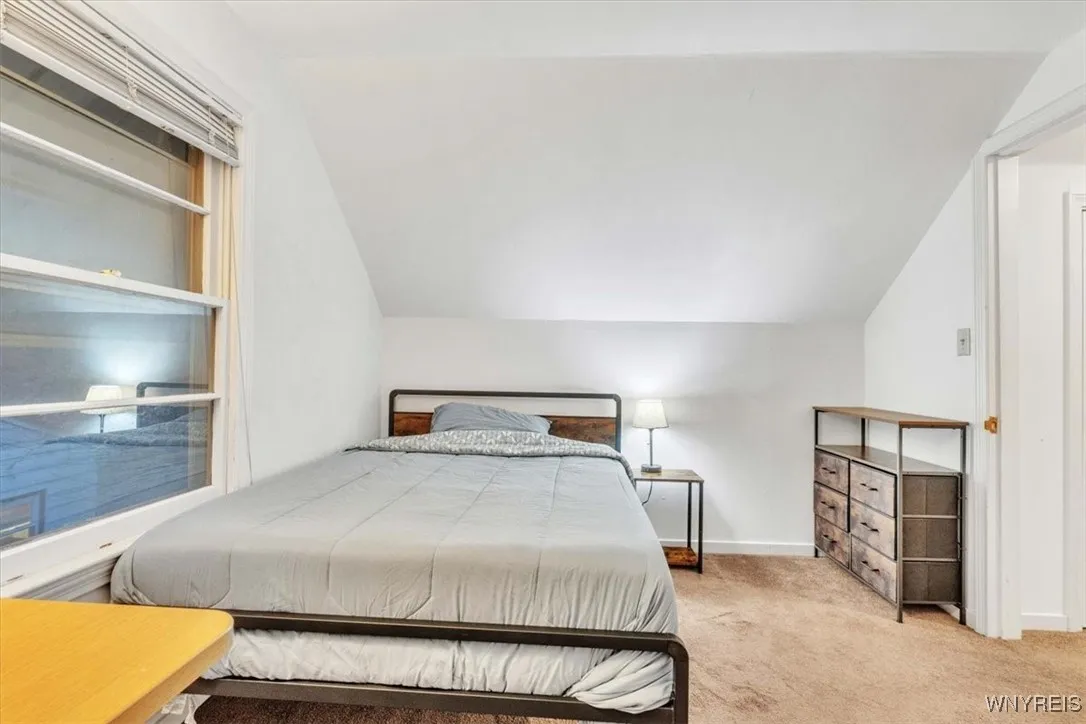 686 Girard Avenue, Aurora, New York 14052, Aurora, New York 14052, 3 Bedrooms Bedrooms, 5 Rooms Rooms,2 BathroomsBathrooms,Residential,Closed,686 Girard Avenue, Aurora, New York 14052,0,B1577908