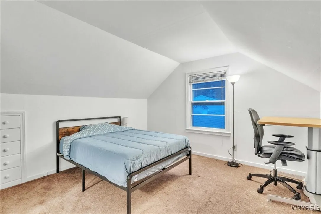 686 Girard Avenue, Aurora, New York 14052, Aurora, New York 14052, 3 Bedrooms Bedrooms, 5 Rooms Rooms,2 BathroomsBathrooms,Residential,Closed,686 Girard Avenue, Aurora, New York 14052,0,B1577908