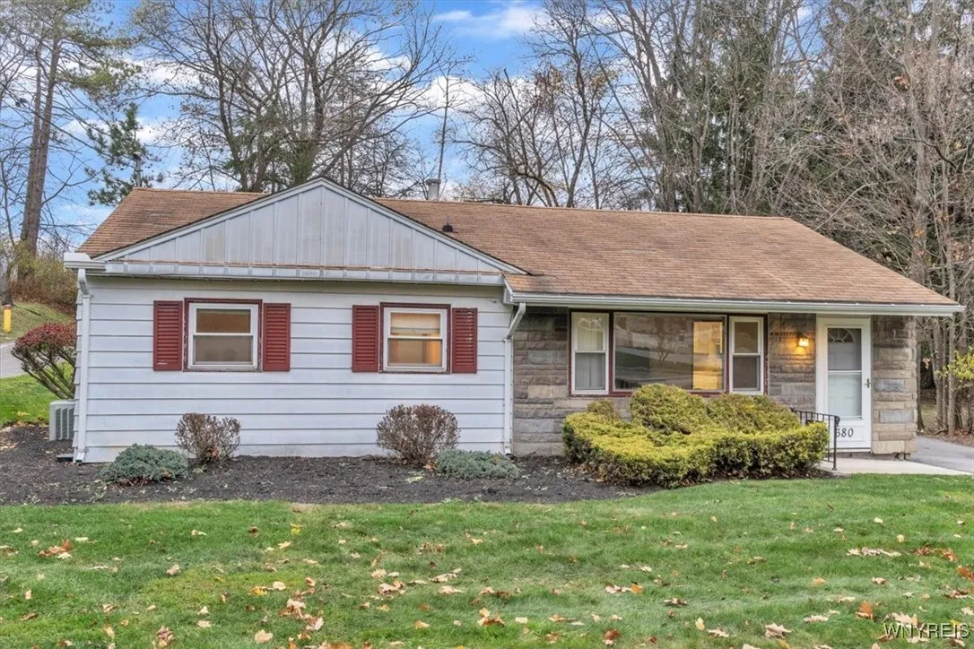 680 Girard Avenue, Aurora, New York 14052, Aurora, New York 14052, 2 Bedrooms Bedrooms, 5 Rooms Rooms,1 BathroomBathrooms,Residential,Closed,680 Girard Avenue, Aurora, New York 14052,0,B1577950