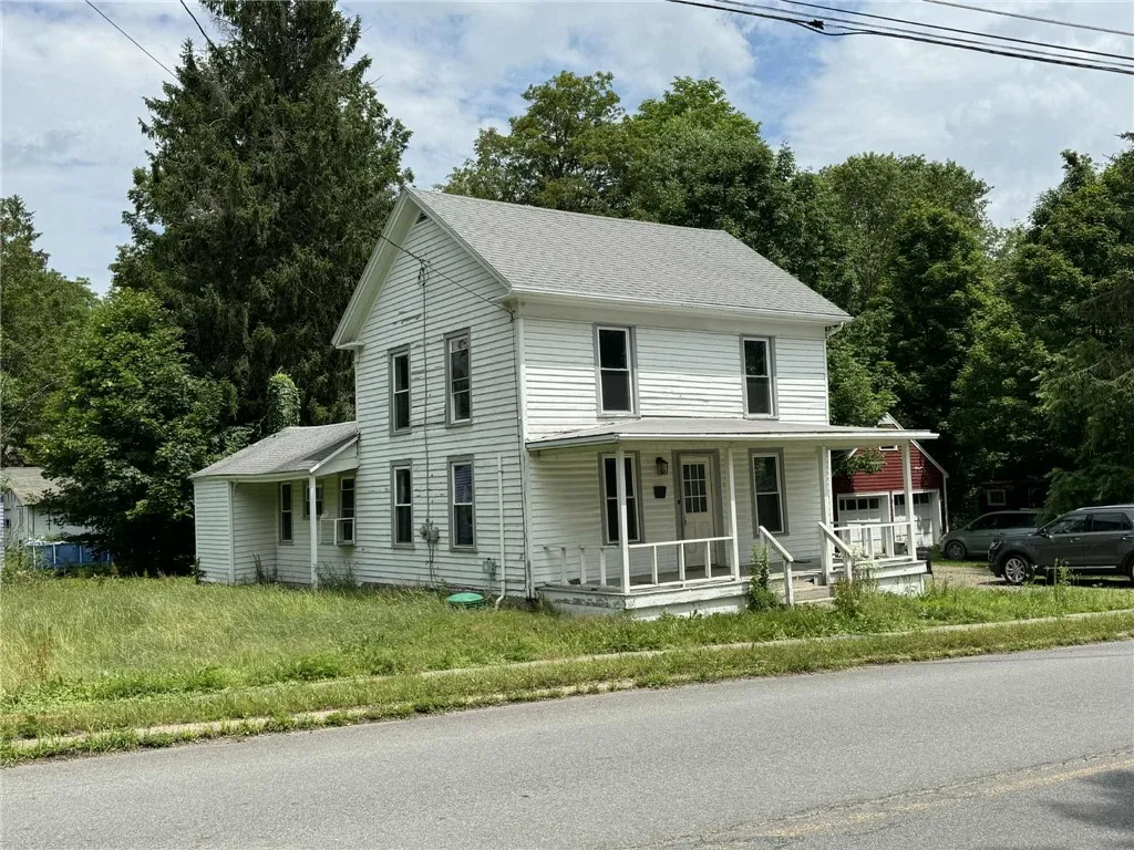 128 Broad Street, Morris, New York 13808, Morris, New York 13808, 3 Bedrooms Bedrooms, 8 Rooms Rooms,1 BathroomBathrooms,Residential,For Sale,128 Broad Street, Morris, New York 13808,0,R1578337