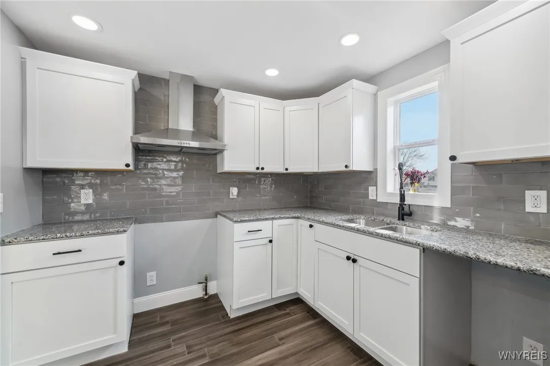 1070 Carter Drive, Grand Island, New York 14072, Grand Island, New York 14072, 4 Bedrooms Bedrooms, 8 Rooms Rooms,1 BathroomBathrooms,Residential,Closed,1070 Carter Drive, Grand Island, New York 14072,0,B1578177