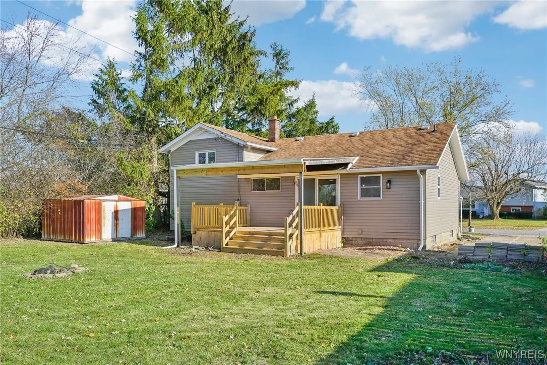 1070 Carter Drive, Grand Island, New York 14072, Grand Island, New York 14072, 4 Bedrooms Bedrooms, 8 Rooms Rooms,1 BathroomBathrooms,Residential,Closed,1070 Carter Drive, Grand Island, New York 14072,0,B1578177