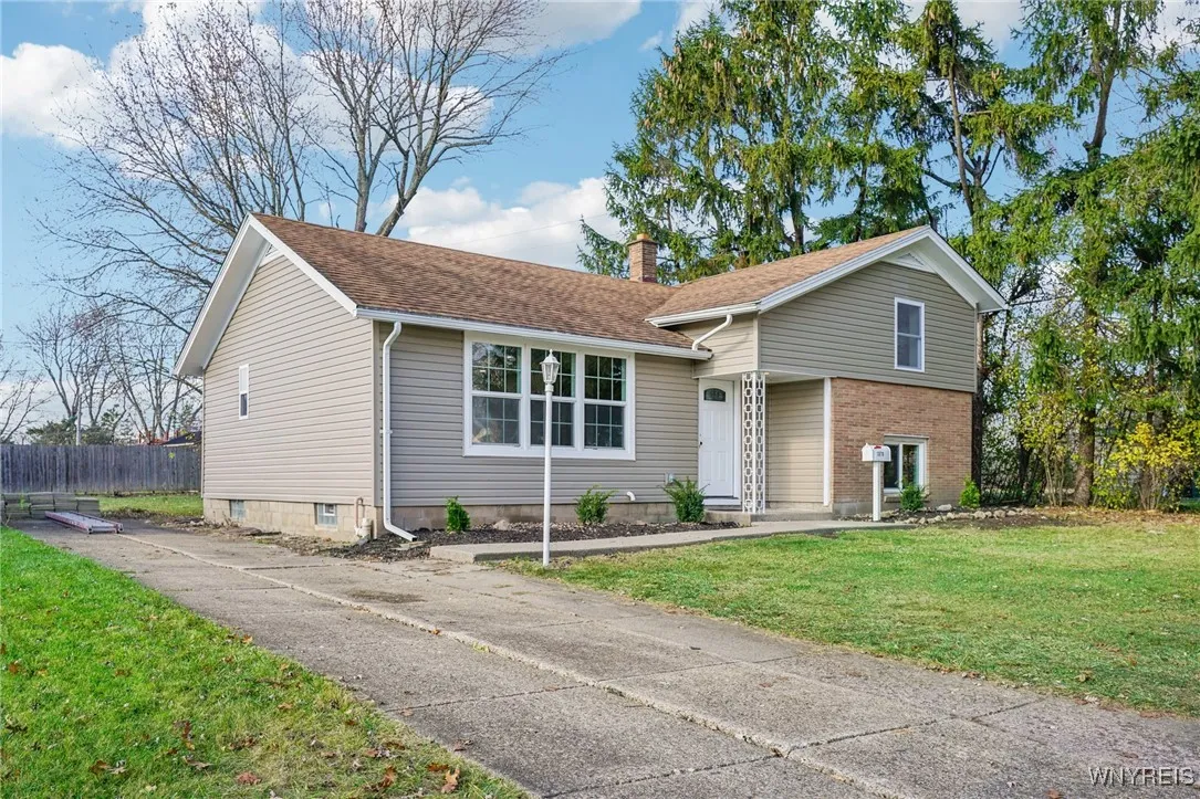 1070 Carter Drive, Grand Island, New York 14072, Grand Island, New York 14072, 4 Bedrooms Bedrooms, 8 Rooms Rooms,1 BathroomBathrooms,Residential,Closed,1070 Carter Drive, Grand Island, New York 14072,0,B1578177