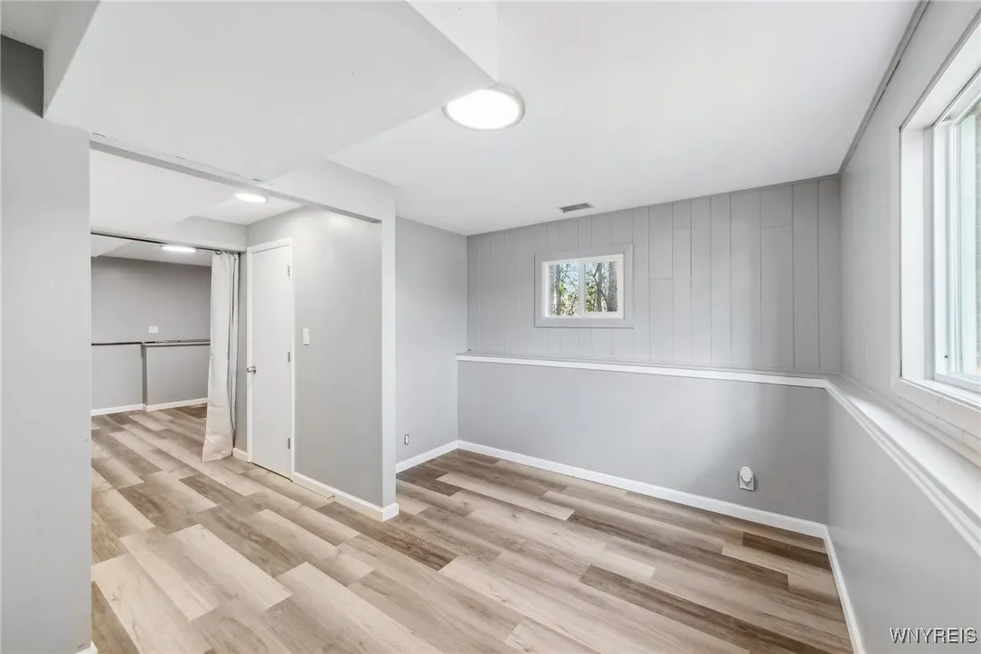 1070 Carter Drive, Grand Island, New York 14072, Grand Island, New York 14072, 4 Bedrooms Bedrooms, 8 Rooms Rooms,1 BathroomBathrooms,Residential,Closed,1070 Carter Drive, Grand Island, New York 14072,0,B1578177