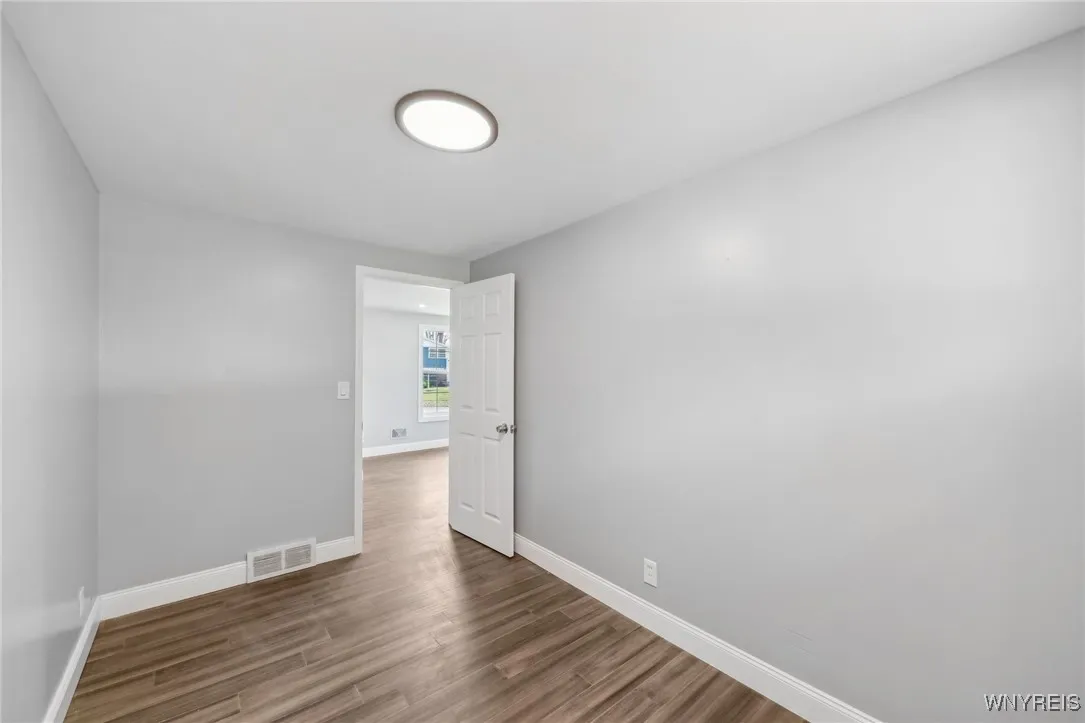 1070 Carter Drive, Grand Island, New York 14072, Grand Island, New York 14072, 4 Bedrooms Bedrooms, 8 Rooms Rooms,1 BathroomBathrooms,Residential,Closed,1070 Carter Drive, Grand Island, New York 14072,0,B1578177