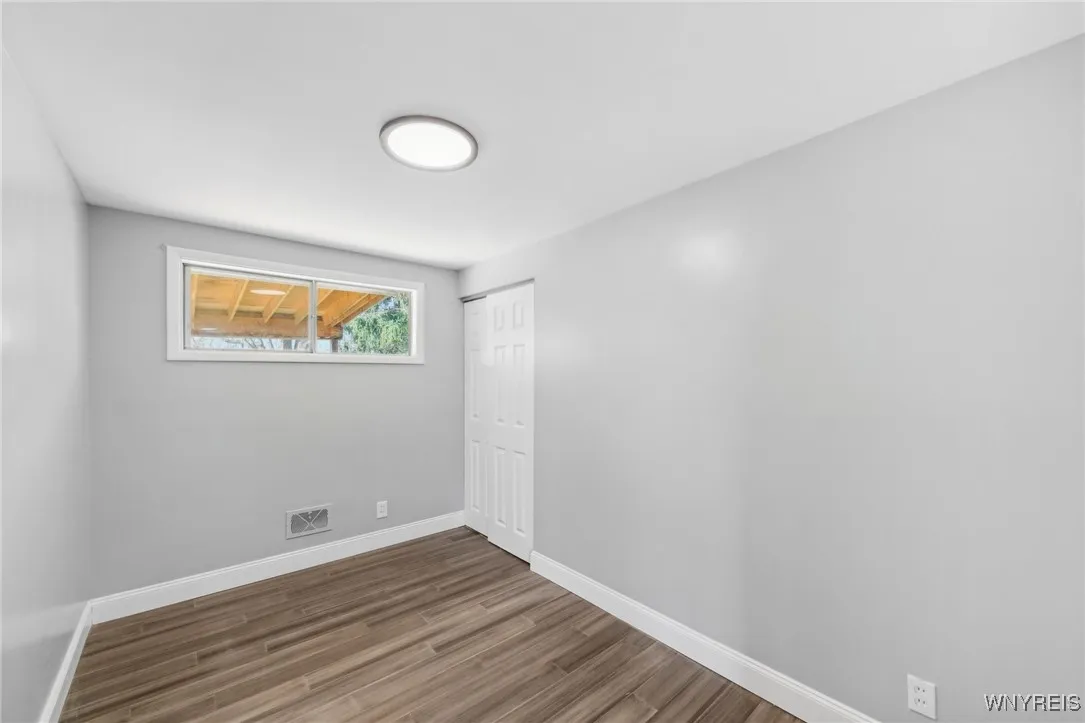 1070 Carter Drive, Grand Island, New York 14072, Grand Island, New York 14072, 4 Bedrooms Bedrooms, 8 Rooms Rooms,1 BathroomBathrooms,Residential,Closed,1070 Carter Drive, Grand Island, New York 14072,0,B1578177