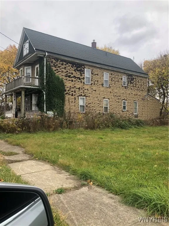 553 East North Street S, Buffalo, New York 14211, Buffalo, New York 14211, 5 Bedrooms Bedrooms, ,2 BathroomsBathrooms,Residential,Closed,553 East North Street S, Buffalo, New York 14211,0,B1578475