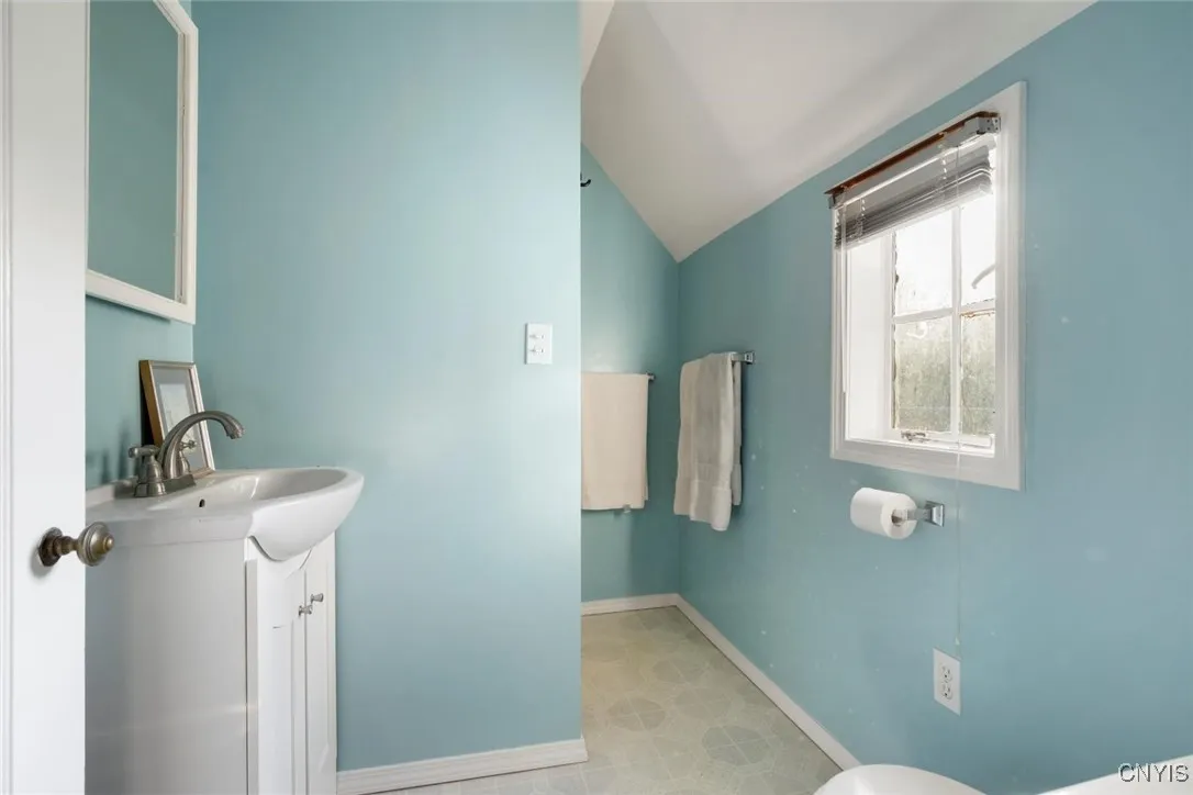 30 University Avenue, Hamilton, New York 13346, Hamilton, New York 13346, 5 Bedrooms Bedrooms, 9 Rooms Rooms,2 BathroomsBathrooms,Residential,For Sale,30 University Avenue, Hamilton, New York 13346,0,S1578230 30 University Avenue, Hamilton, New York 13346, Hamilton, New York 13346, 5 Bedrooms Bedrooms, 9 Rooms Rooms,2 BathroomsBathrooms,Residential,For Sale,30 University Avenue, Hamilton, New York 13346,0,S1578230