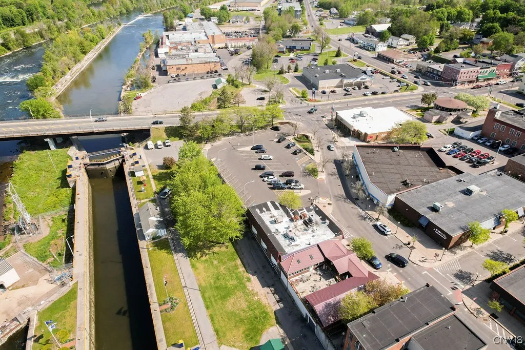 24 South 1st Street, Fulton, New York 13069, Fulton, New York 13069, ,Commercial Sale,For Sale,24 South 1st Street, Fulton, New York 13069,S1578347