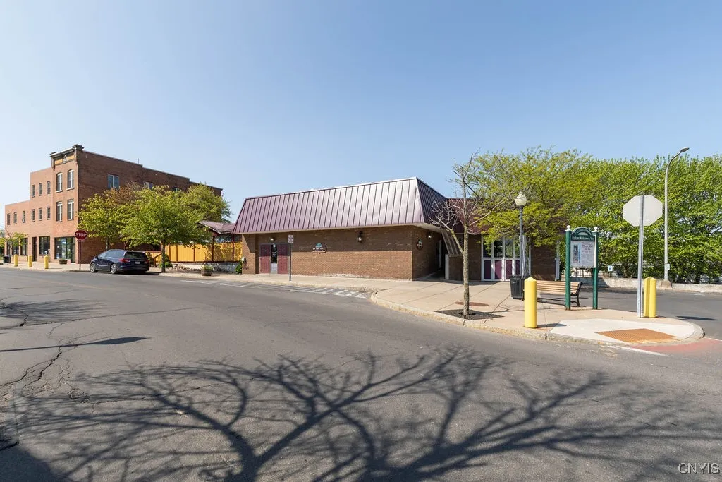 24 South 1st Street, Fulton, New York 13069, Fulton, New York 13069, ,Commercial Sale,For Sale,24 South 1st Street, Fulton, New York 13069,S1578347