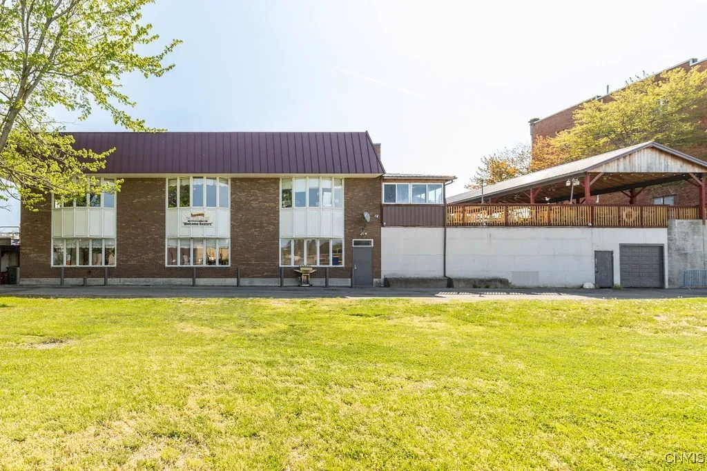 24 South 1st Street, Fulton, New York 13069, Fulton, New York 13069, ,Commercial Sale,For Sale,24 South 1st Street, Fulton, New York 13069,S1578347