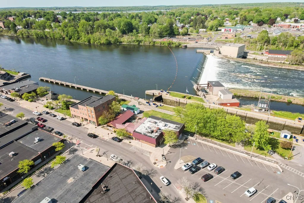 24 South 1st Street, Fulton, New York 13069, Fulton, New York 13069, ,Commercial Sale,For Sale,24 South 1st Street, Fulton, New York 13069,S1578347