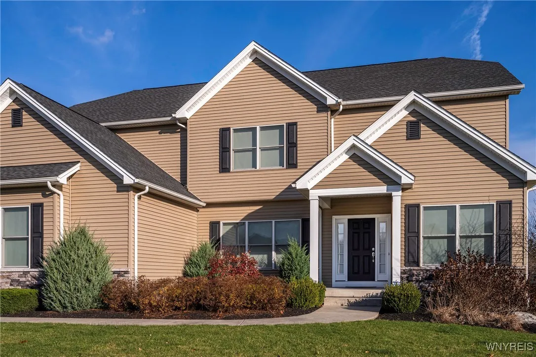 9 Aaron Trail, Orchard Park, New York 14127, Orchard Park, New York 14127, 4 Bedrooms Bedrooms, 11 Rooms Rooms,4 BathroomsBathrooms,Residential,Closed,9 Aaron Trail, Orchard Park, New York 14127,0,B1578626