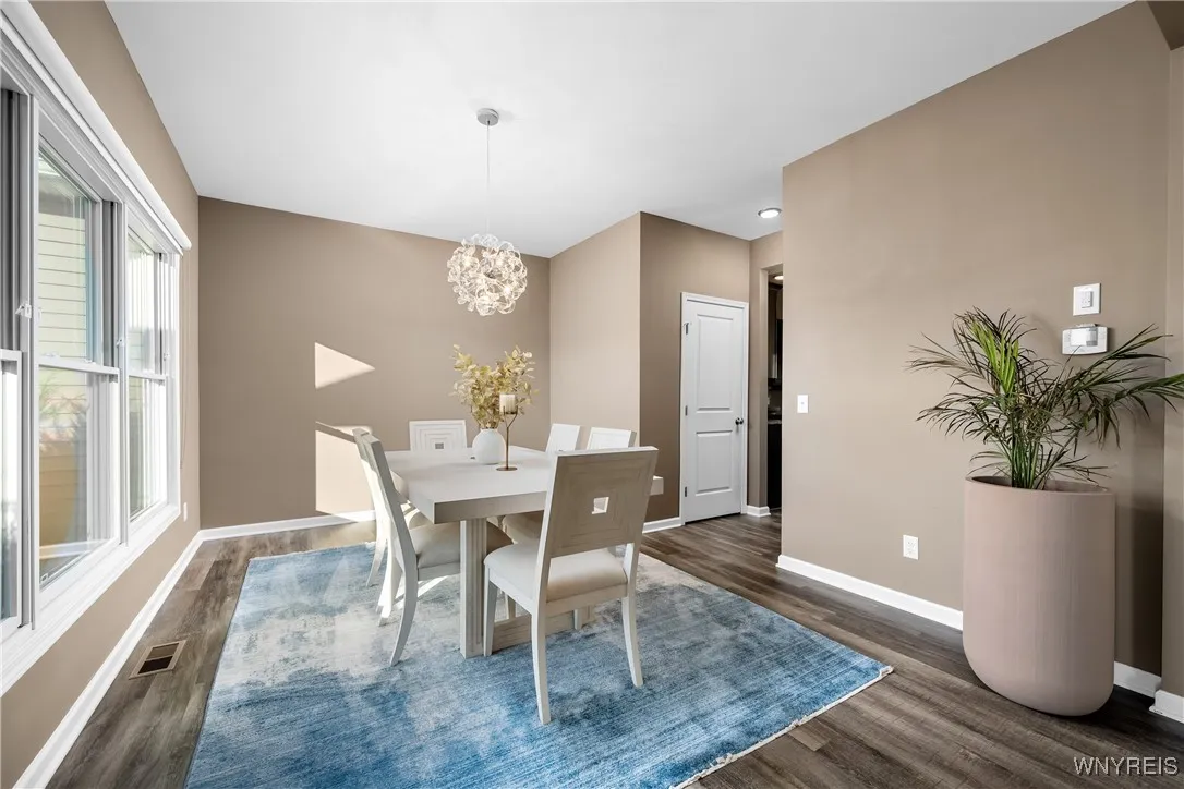 9 Aaron Trail, Orchard Park, New York 14127, Orchard Park, New York 14127, 4 Bedrooms Bedrooms, 11 Rooms Rooms,4 BathroomsBathrooms,Residential,Closed,9 Aaron Trail, Orchard Park, New York 14127,0,B1578626