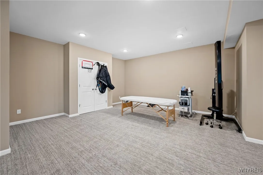 9 Aaron Trail, Orchard Park, New York 14127, Orchard Park, New York 14127, 4 Bedrooms Bedrooms, 11 Rooms Rooms,4 BathroomsBathrooms,Residential,Closed,9 Aaron Trail, Orchard Park, New York 14127,0,B1578626