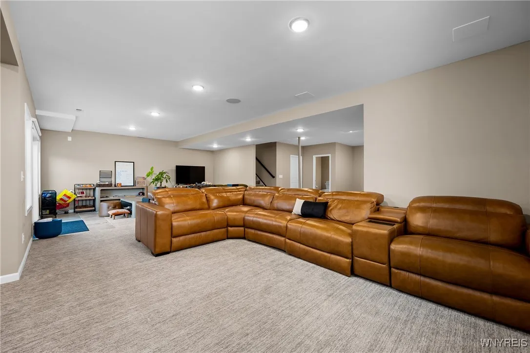 9 Aaron Trail, Orchard Park, New York 14127, Orchard Park, New York 14127, 4 Bedrooms Bedrooms, 11 Rooms Rooms,4 BathroomsBathrooms,Residential,Closed,9 Aaron Trail, Orchard Park, New York 14127,0,B1578626