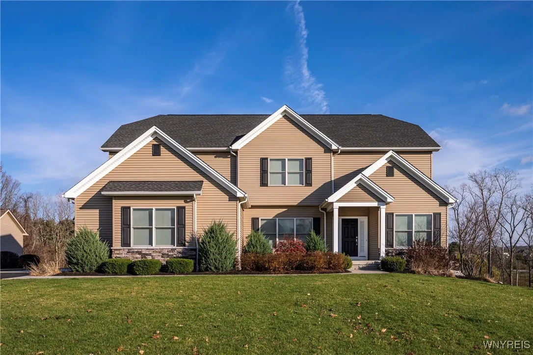9 Aaron Trail, Orchard Park, New York 14127, Orchard Park, New York 14127, 4 Bedrooms Bedrooms, 11 Rooms Rooms,4 BathroomsBathrooms,Residential,Closed,9 Aaron Trail, Orchard Park, New York 14127,0,B1578626